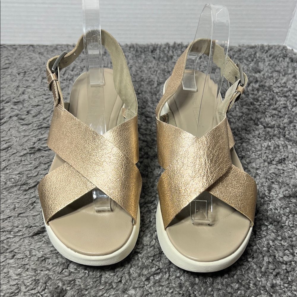 Timberland metallic sandals size 10